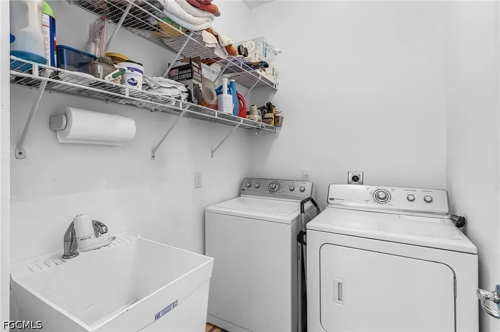 2601 SW 25th Terrace Cape Coral FL 33914