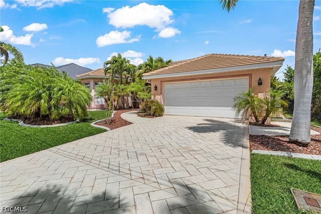 2601 SW 25th Terrace Cape Coral FL 33914