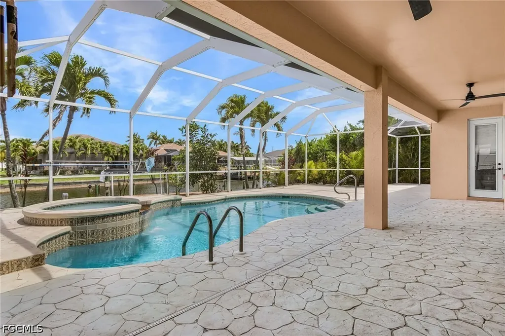 2601 SW 25th Terrace Cape Coral FL 33914