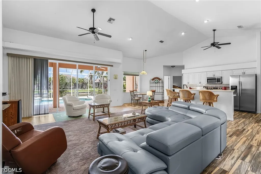 2601 SW 25th Terrace Cape Coral FL 33914