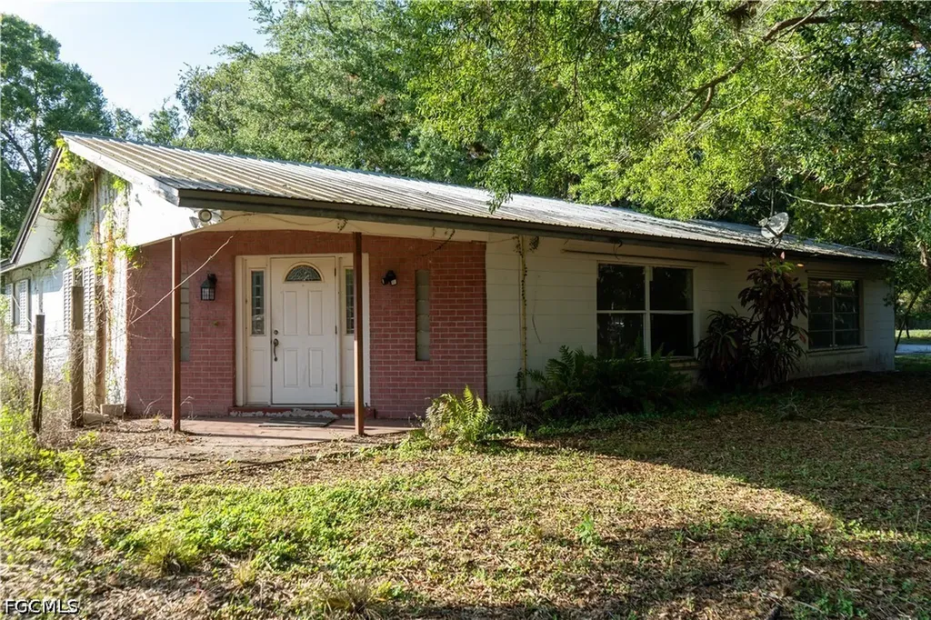 120 County Road 78 Labelle FL 33935