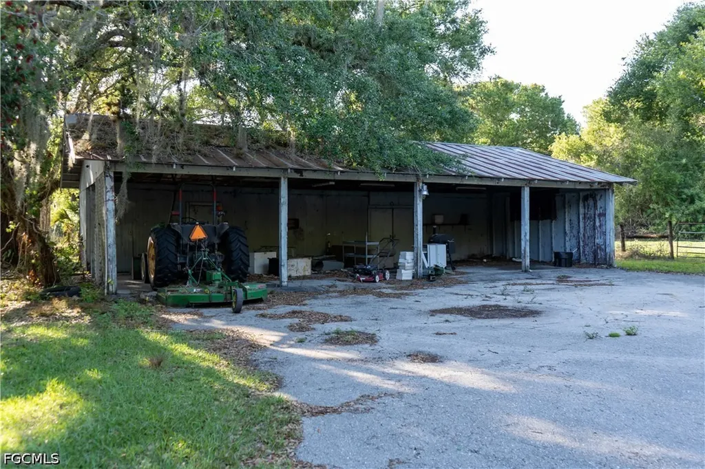 120 County Road 78 Labelle FL 33935