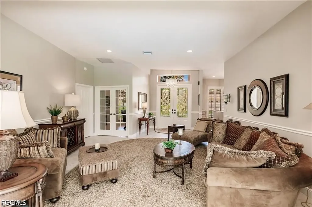9811 Ensign Court Fort Myers FL 33919