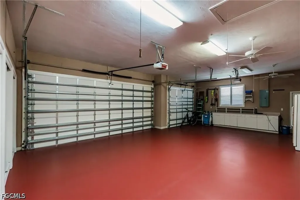 9811 Ensign Court Fort Myers FL 33919