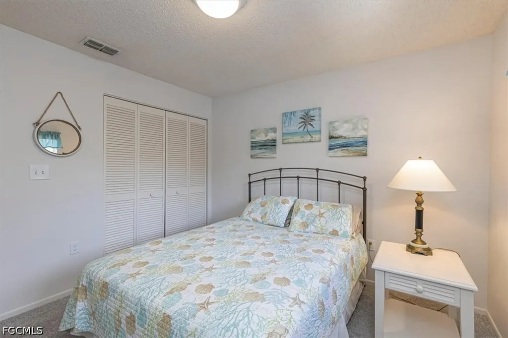 8180 Summerlin Village Circle Fort Myers FL 33919
