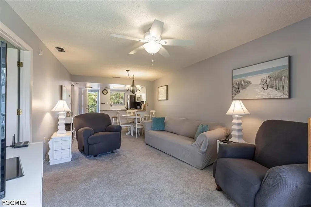 8180 Summerlin Village Circle Fort Myers FL 33919