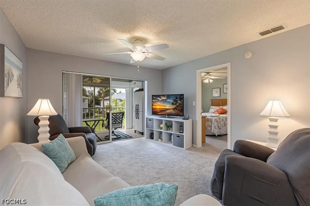 8180 Summerlin Village Circle Fort Myers FL 33919