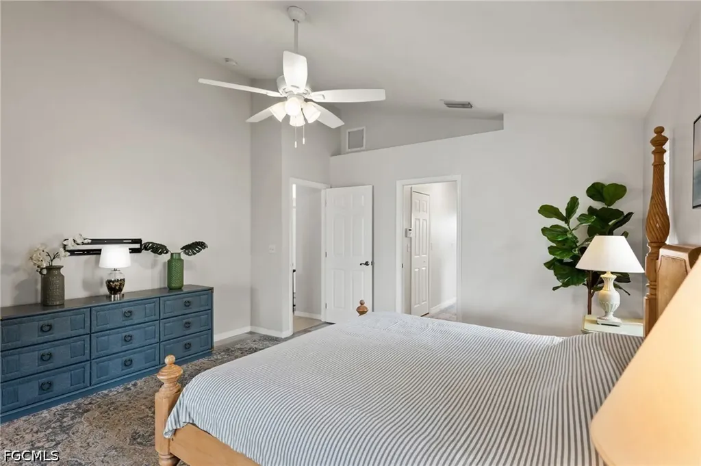 519 NE 19th Terrace Cape Coral FL 33909