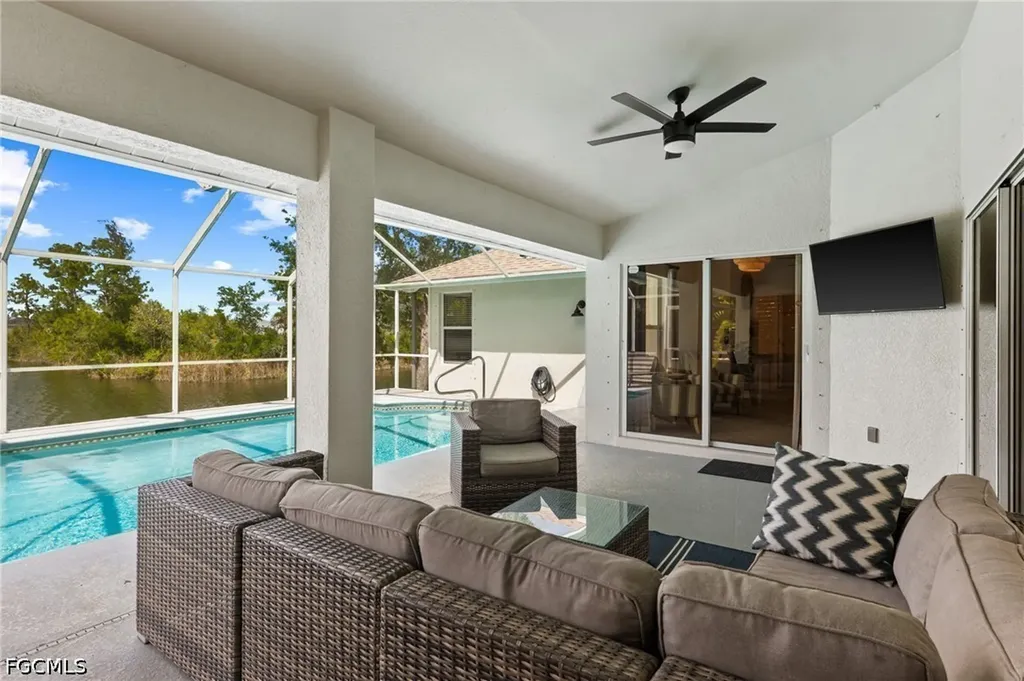 519 NE 19th Terrace Cape Coral FL 33909