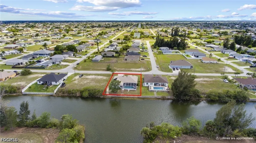 519 NE 19th Terrace Cape Coral FL 33909