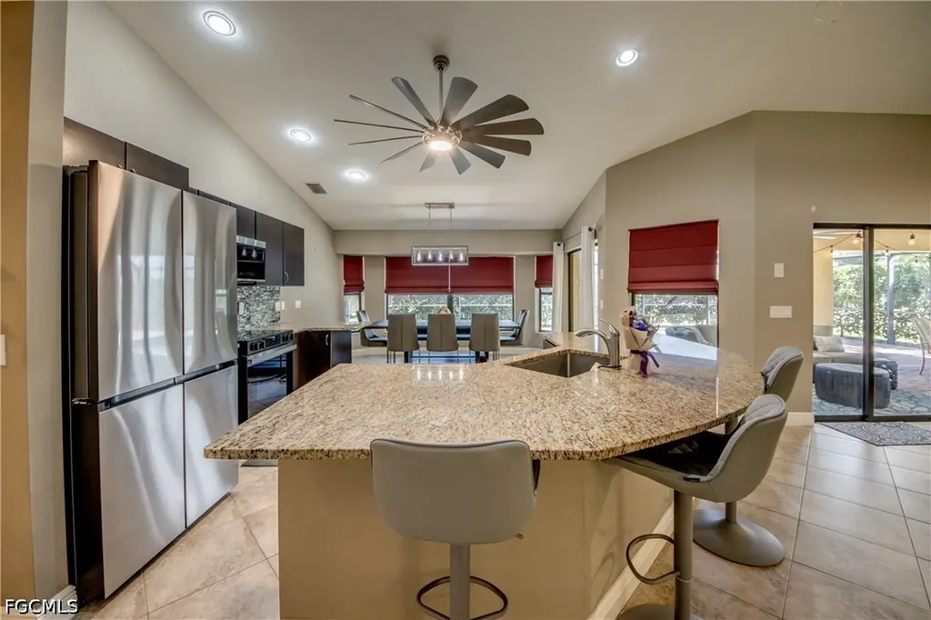 515 SW 29th Terrace Cape Coral FL 33914