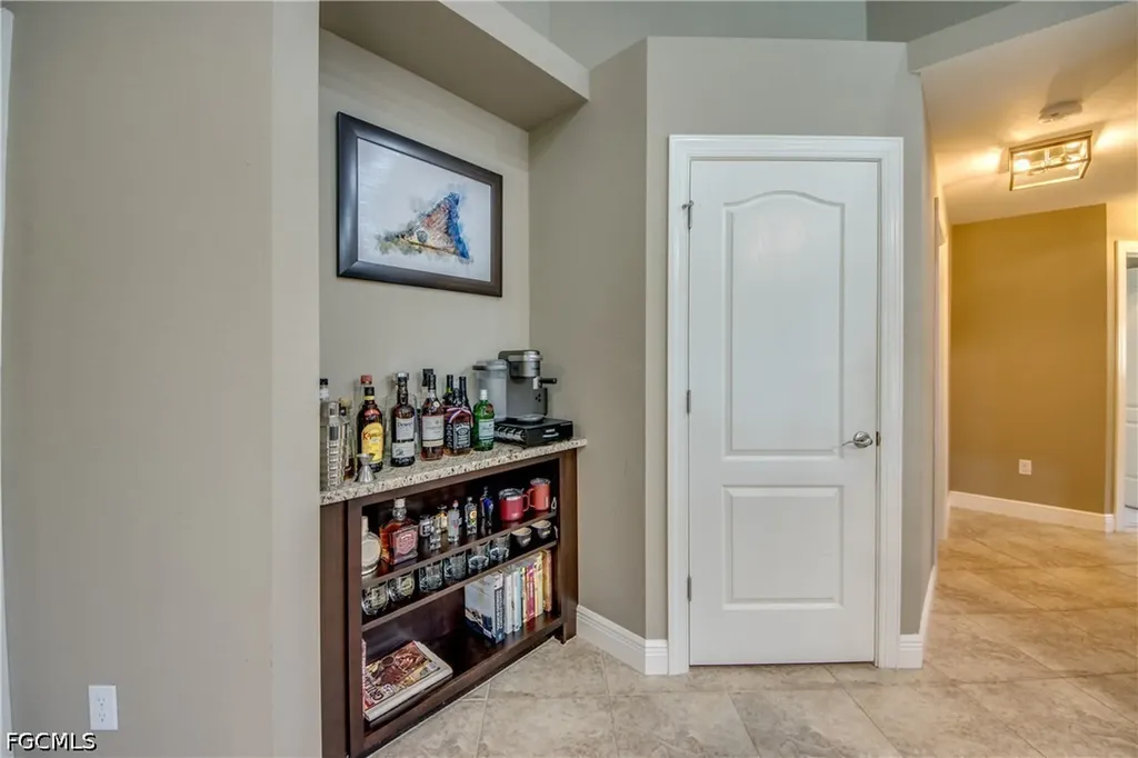 515 SW 29th Terrace Cape Coral FL 33914
