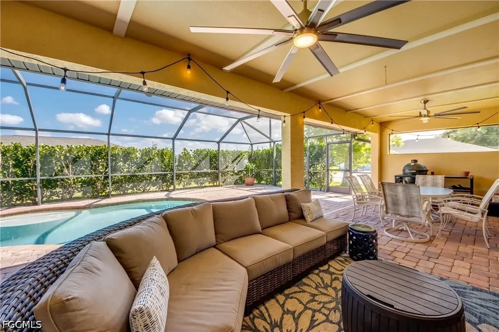 515 SW 29th Terrace Cape Coral FL 33914