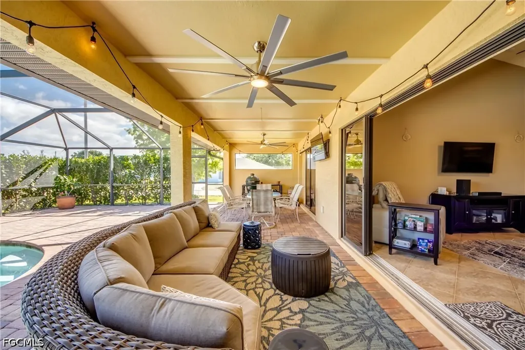 515 SW 29th Terrace Cape Coral FL 33914