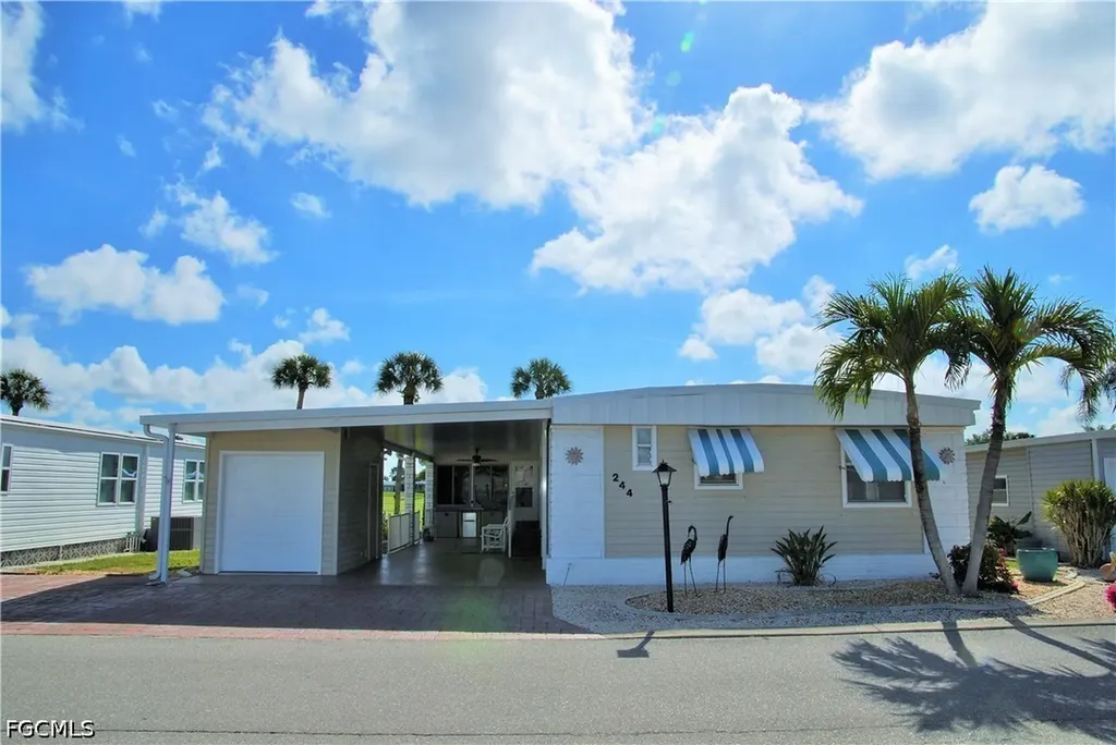 North Fort Myers FL, 244 Palmer Boulevard