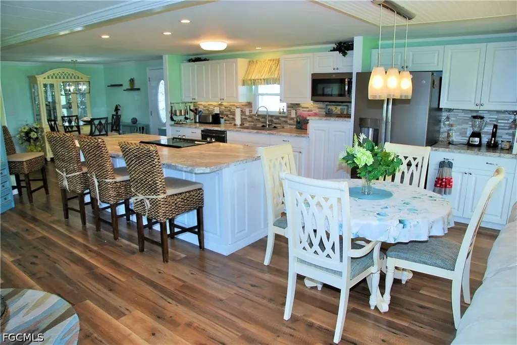 244 Palmer Boulevard North Fort Myers FL 33903