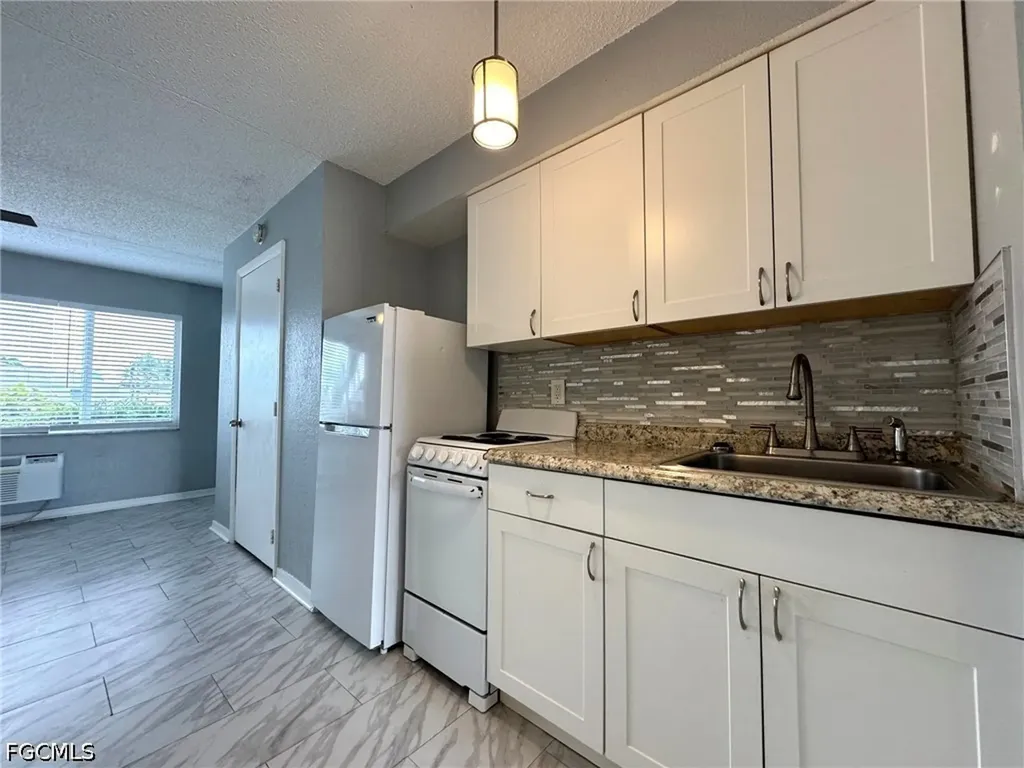 3817 Del Prado Boulevard S Cape Coral FL 33904