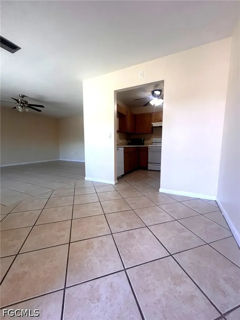 1232 SE 8th Street Cape Coral FL 33990