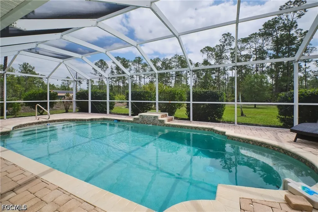 2220 Canton Avenue Alva FL 33920