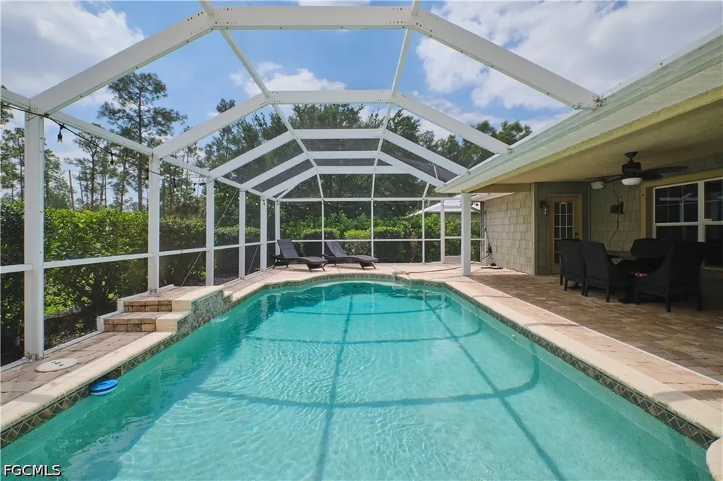 2220 Canton Avenue Alva FL 33920