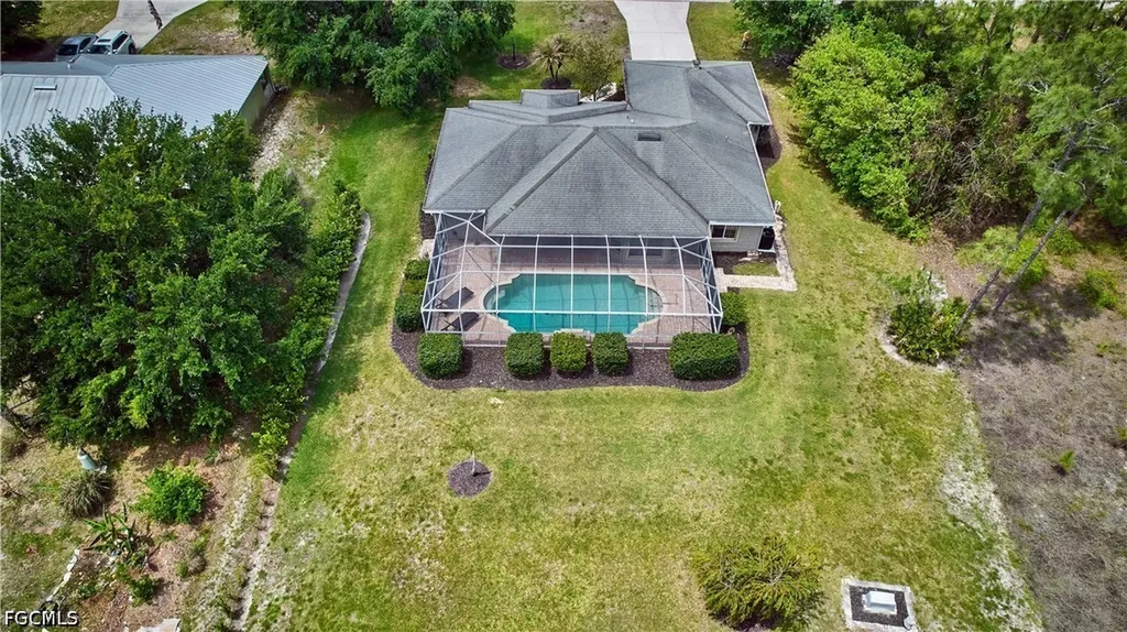 2220 Canton Avenue Alva FL 33920