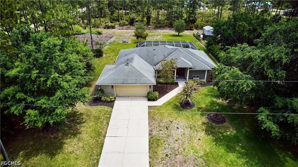 2220 Canton Avenue Alva FL 33920