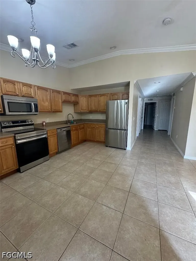 537/539 Alabama Road S Lehigh Acres FL 33974