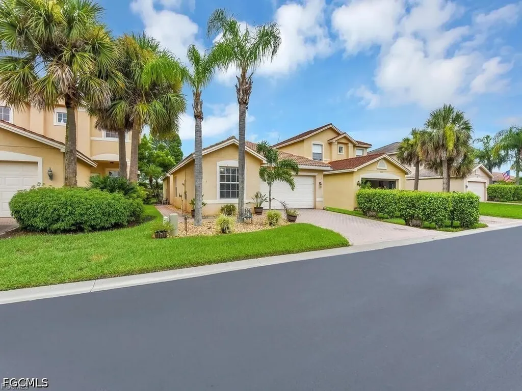 11075 Lancewood Street Fort Myers FL 33913