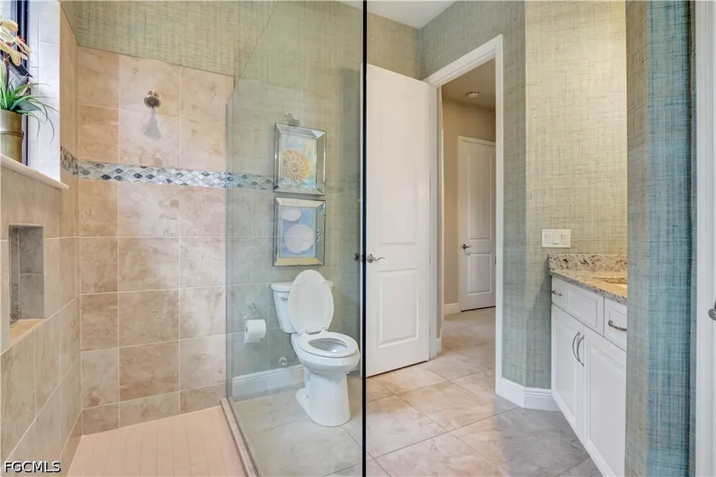 1406 Cape Coral Parkway W Cape Coral FL 33914