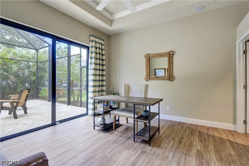 1406 Cape Coral Parkway W Cape Coral FL 33914