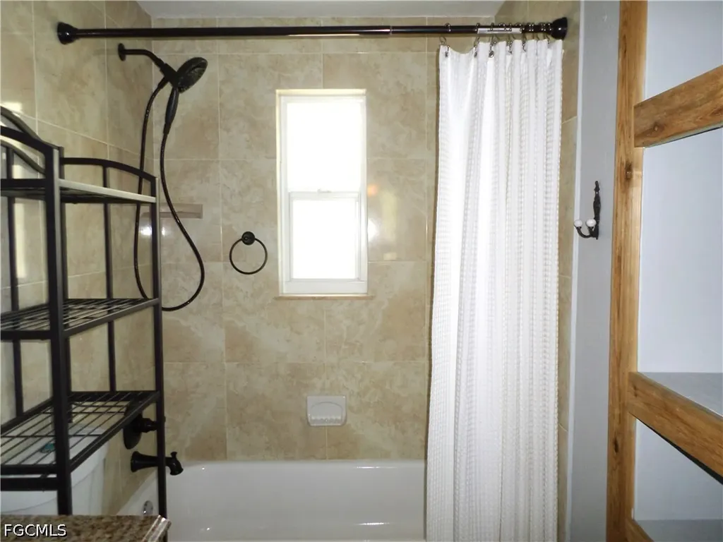 4436 Poinsettia Street Fort Myers FL 33905