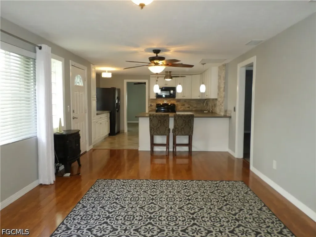 4436 Poinsettia Street Fort Myers FL 33905