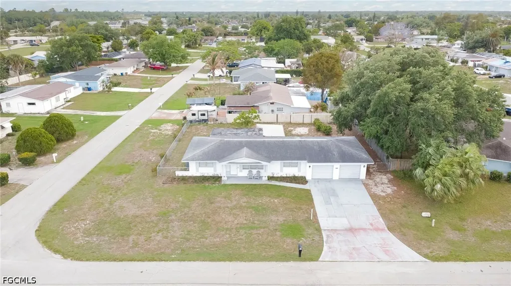 220 Punta Alta Court Lehigh Acres FL 33936