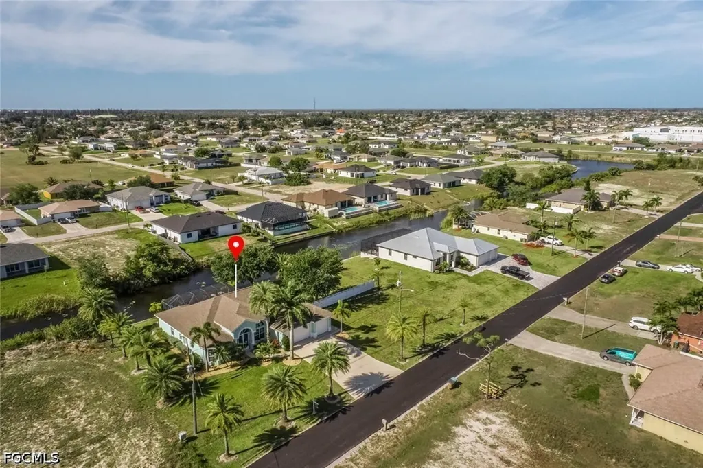 1702 NW 2nd Terrace Cape Coral FL 33993