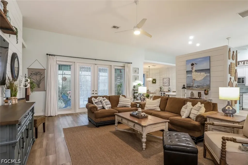 1702 NW 2nd Terrace Cape Coral FL 33993