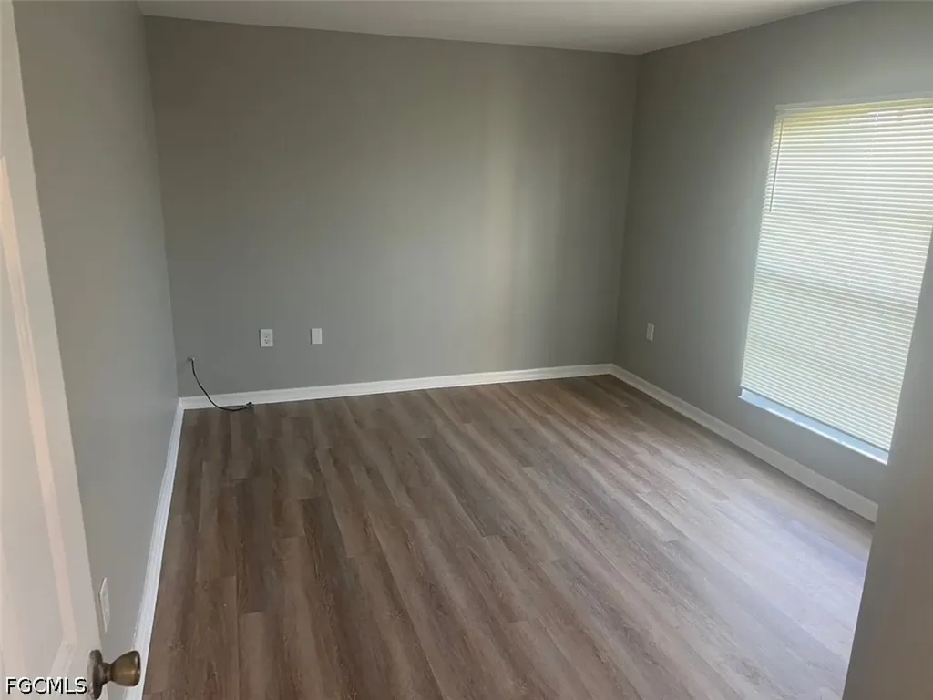 4015 6th Street SW Lehigh Acres FL 33976