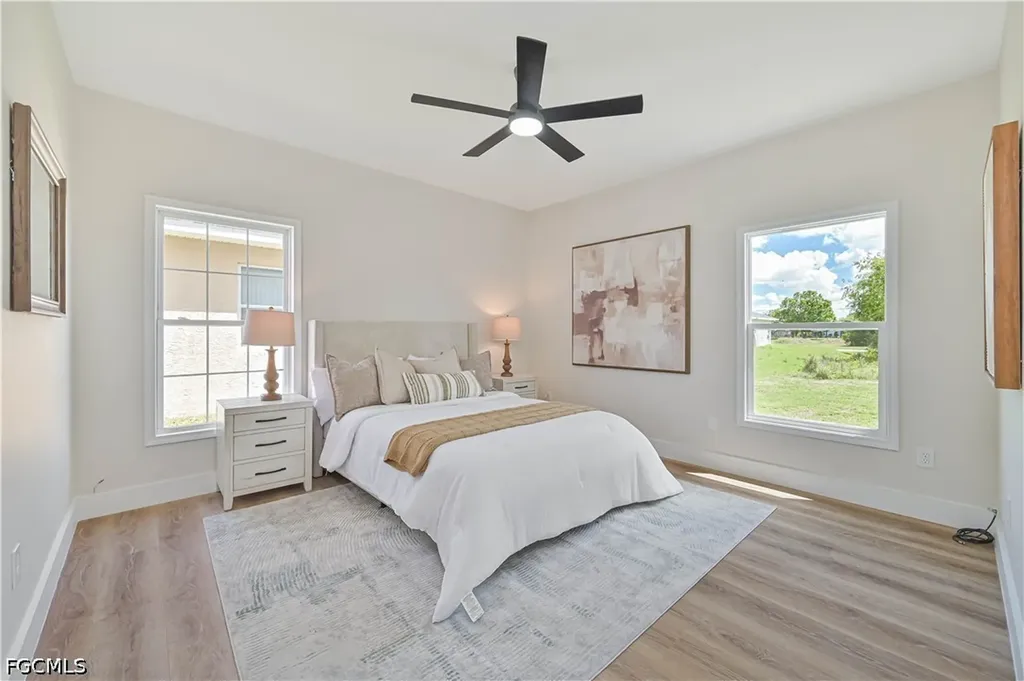 668 Kingsbury Street E Lehigh Acres FL 33974
