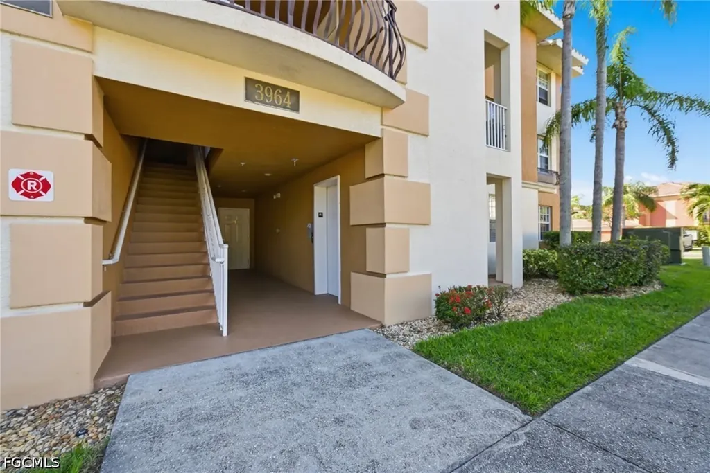 3964 Pomodoro Circle Cape Coral FL 33909