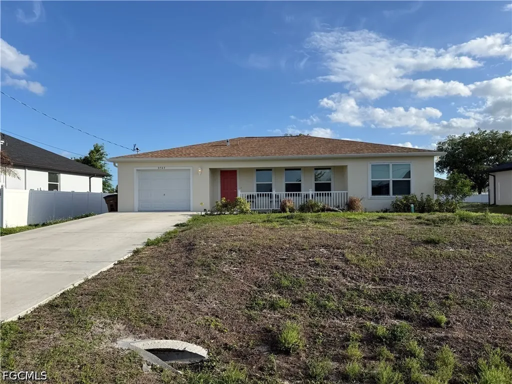 3707 19th Street SW Lehigh Acres FL 33976