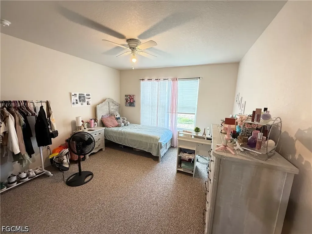 3707 19th Street SW Lehigh Acres FL 33976