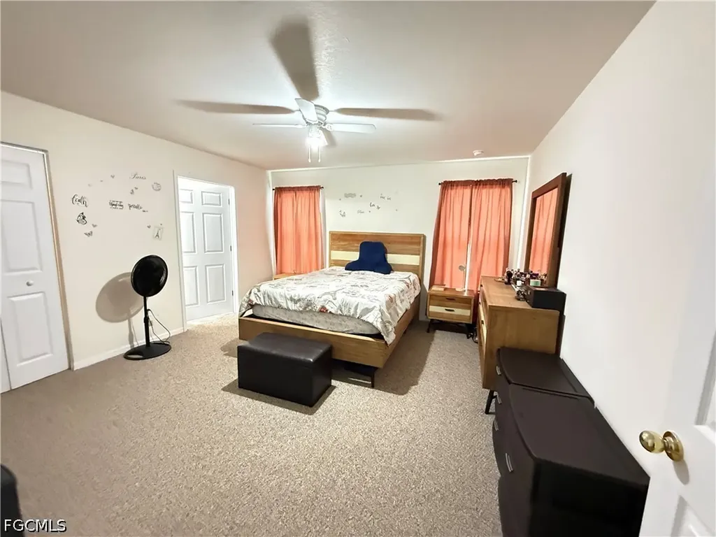 3707 19th Street SW Lehigh Acres FL 33976