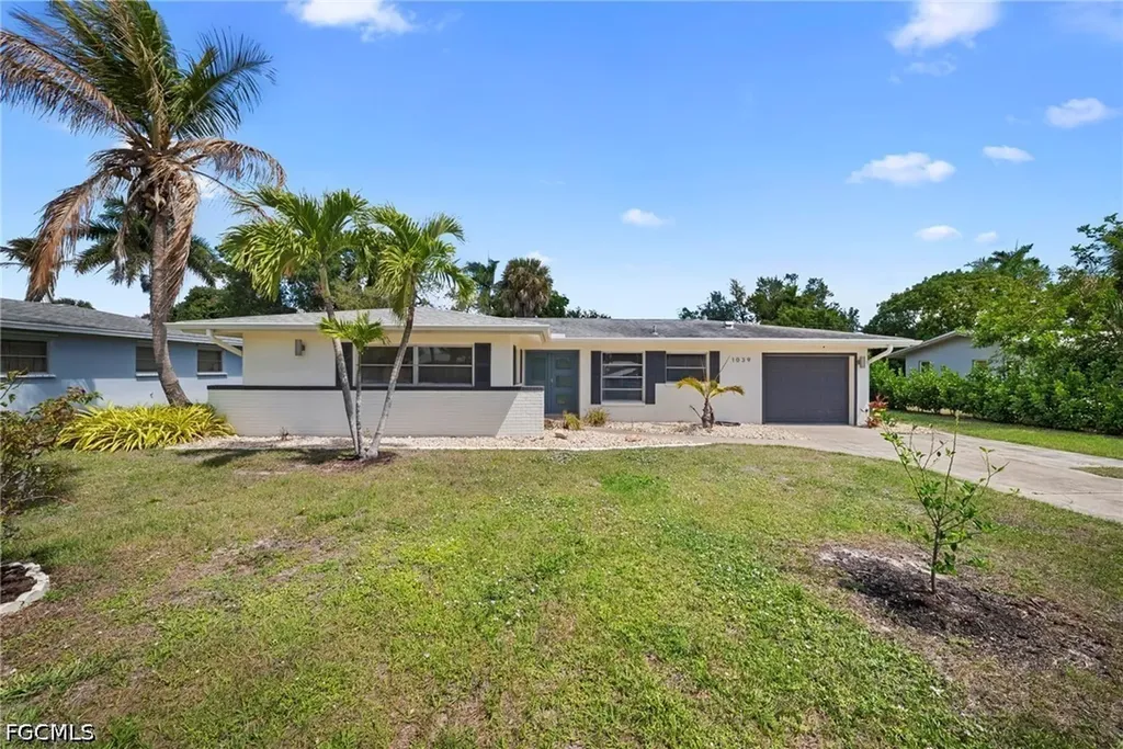 1039 El Mar Avenue Fort Myers FL 33919