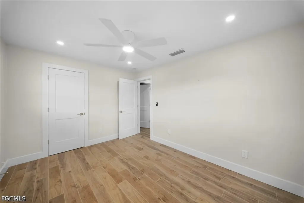1039 El Mar Avenue Fort Myers FL 33919