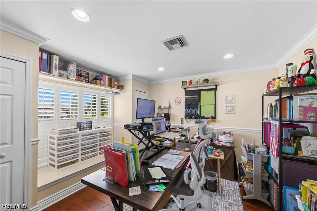 512 NW 24th Place Cape Coral FL 33993