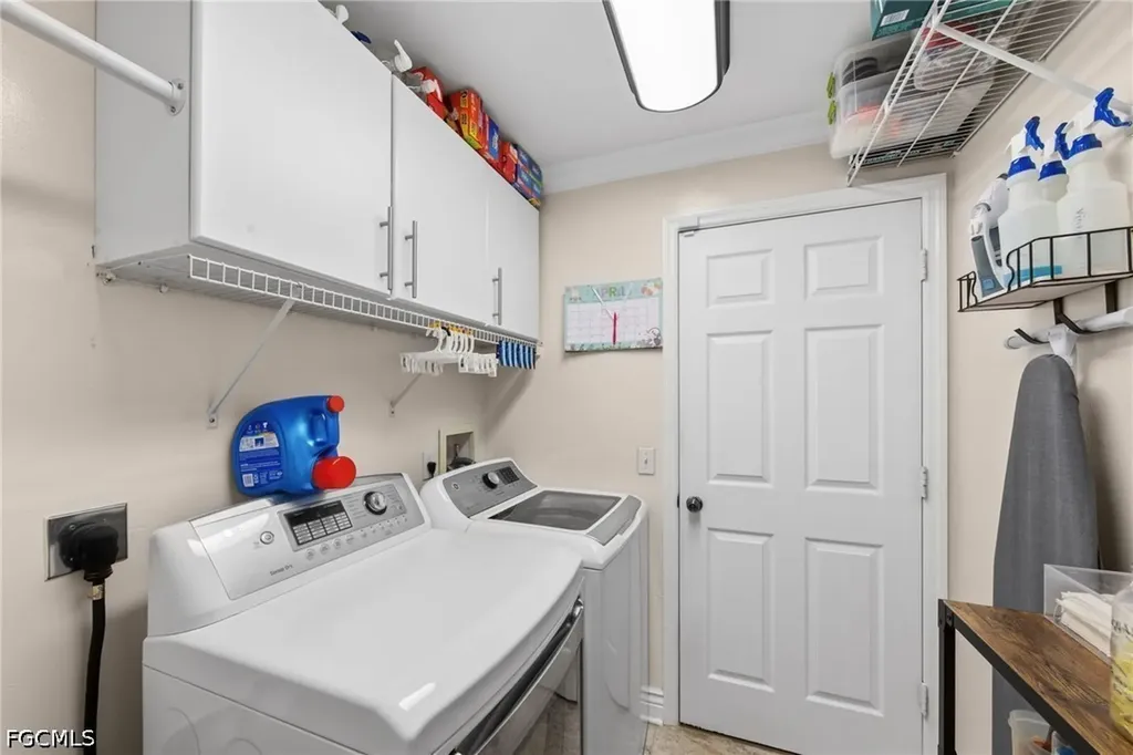 512 NW 24th Place Cape Coral FL 33993