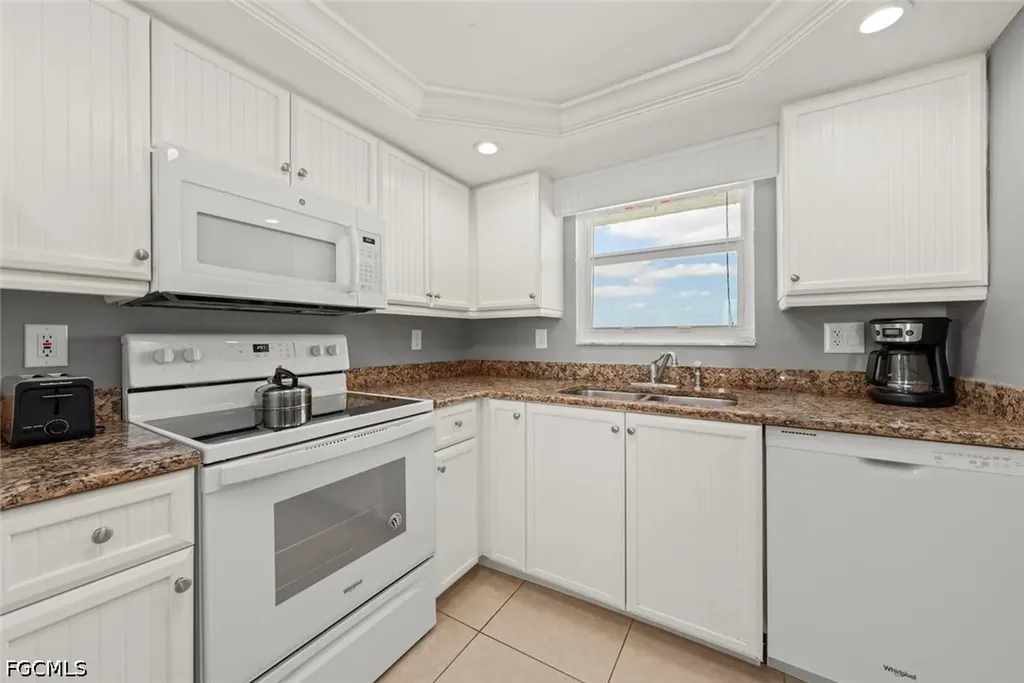250 Estero Boulevard Fort Myers Beach FL 33931