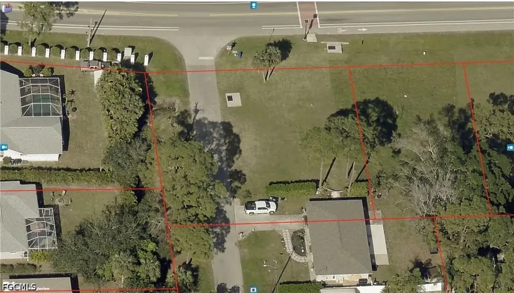 10010 W Terry Street Bonita Springs FL 34135