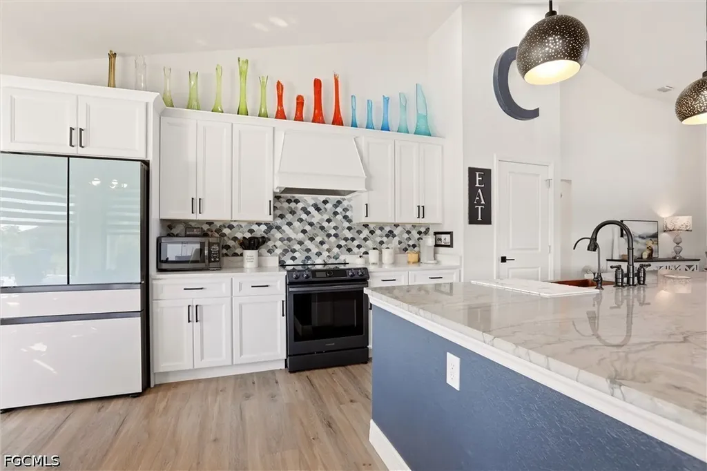 1512 NE 33rd Street Cape Coral FL 33909