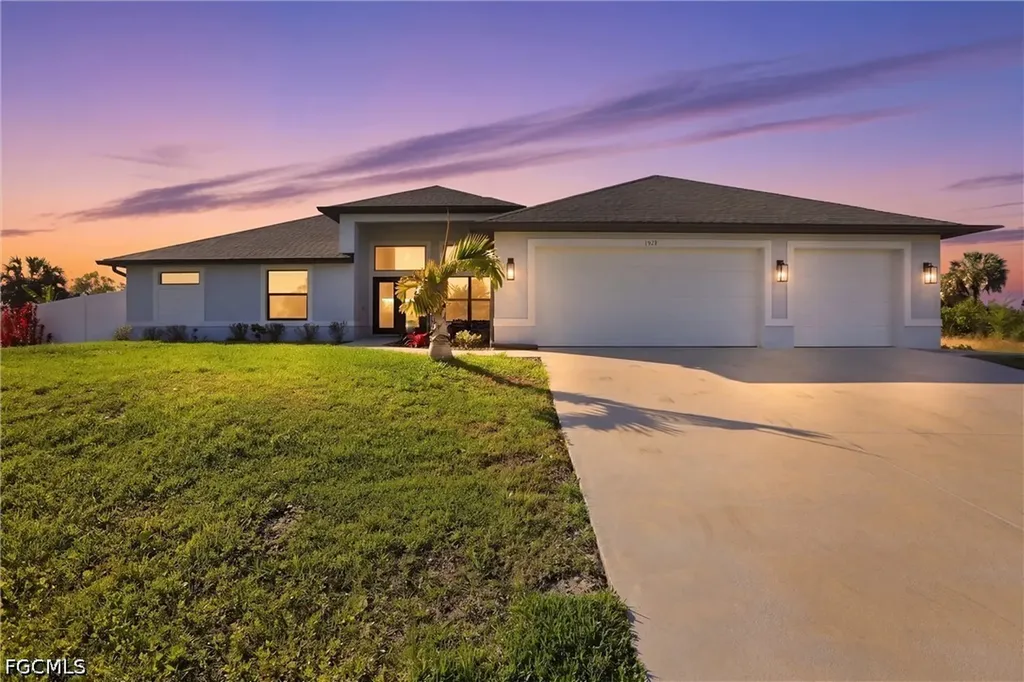 1512 NE 33rd Street Cape Coral FL 33909