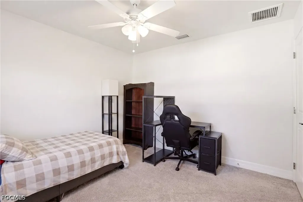 1512 NE 33rd Street Cape Coral FL 33909